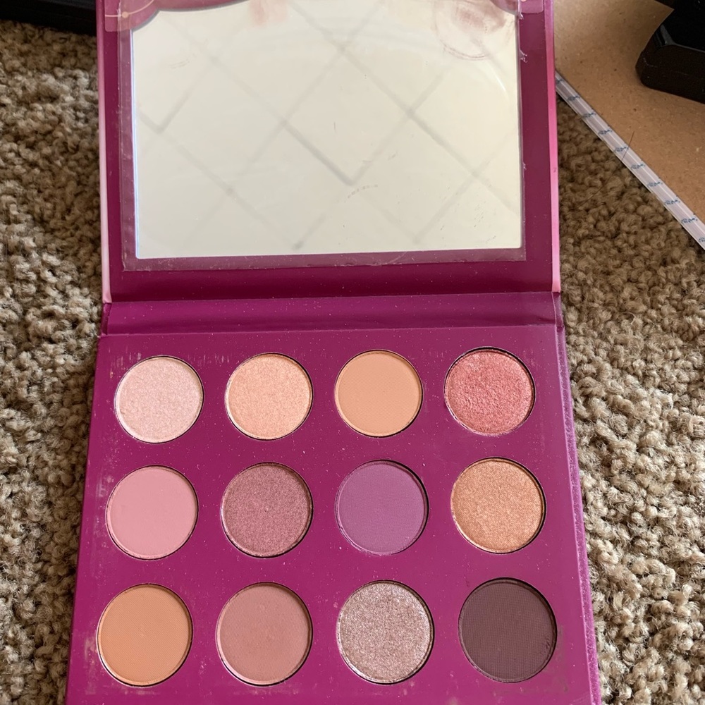Colourpop eyeshadow